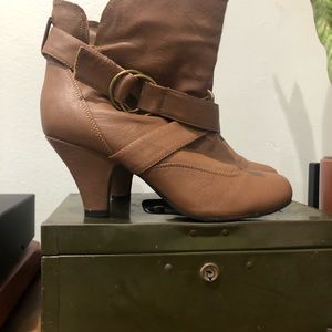 Ankle boots